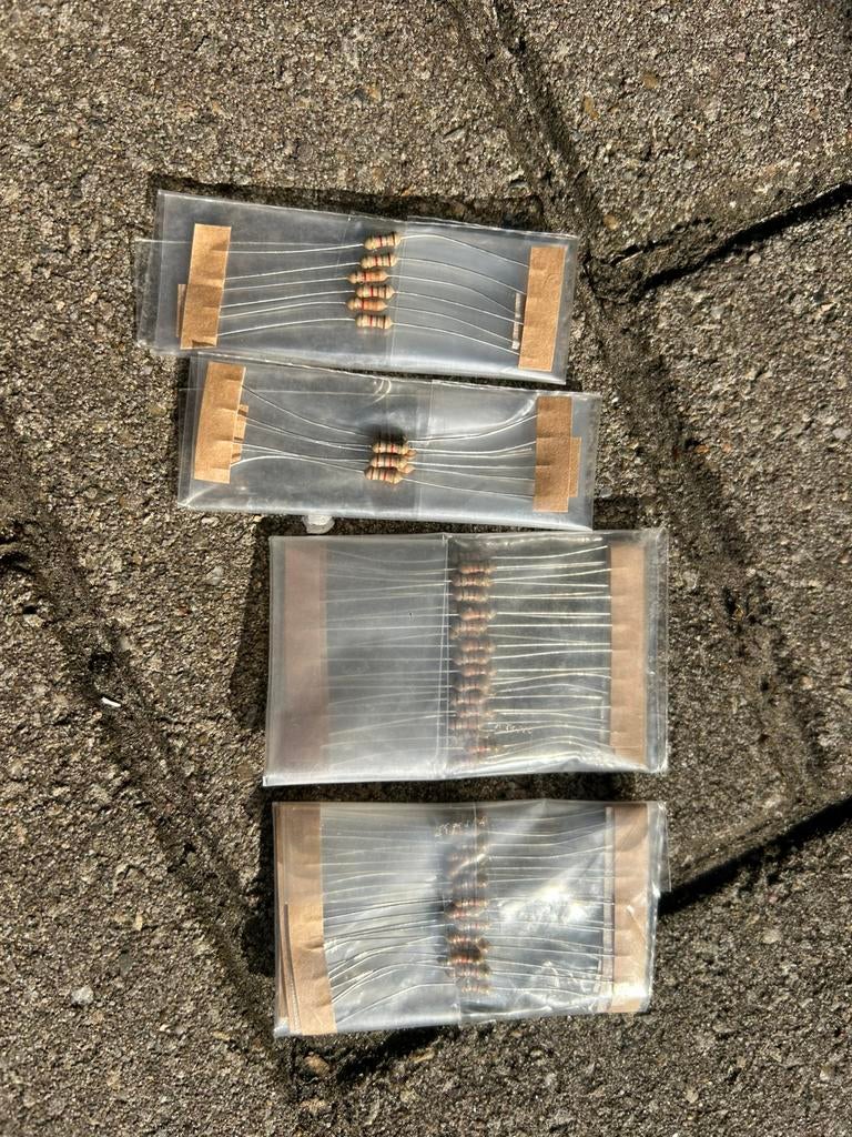 Weerstanden, Elektronische apparatuur, Ophalen, Nieuw