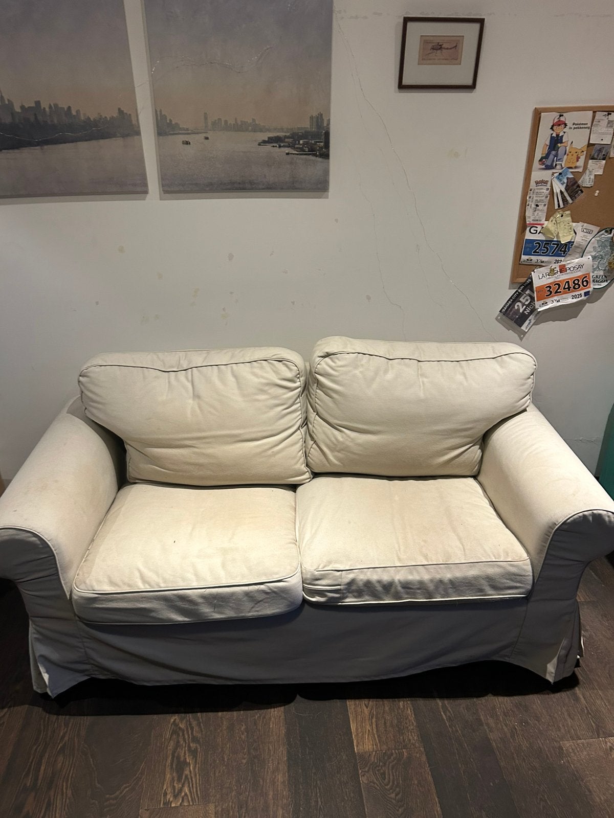 GRATIS witte zetel, Maison & Meubles, Canapés | Salons, Bois, Enlèvement, Utilisé, Trois personnes