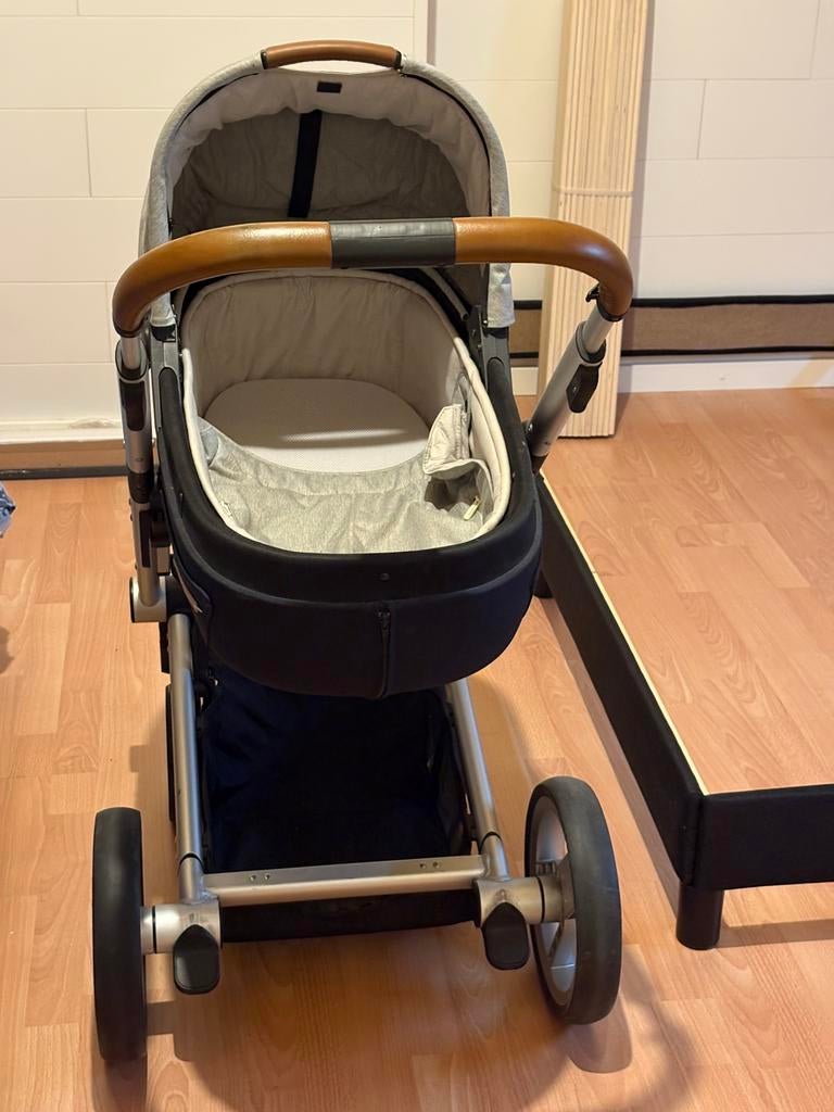 Mutsy i2 buggy, draagmand Mutsy i2 buggy, Ophalen, Gebruikt, Mutsy