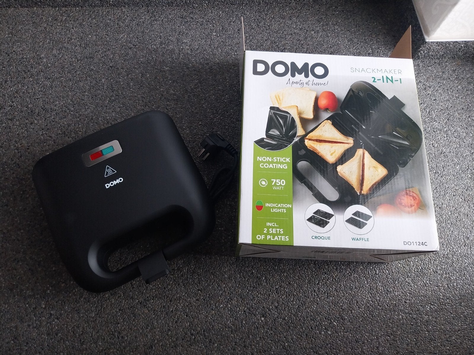 Domo snackmaker 2 in 1, Ophalen, Uitneembare platen, Nieuw