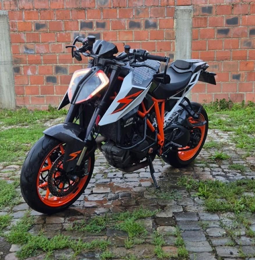KTM SUPERDUKE R 1290 UIT 2017, Motoren, Particulier