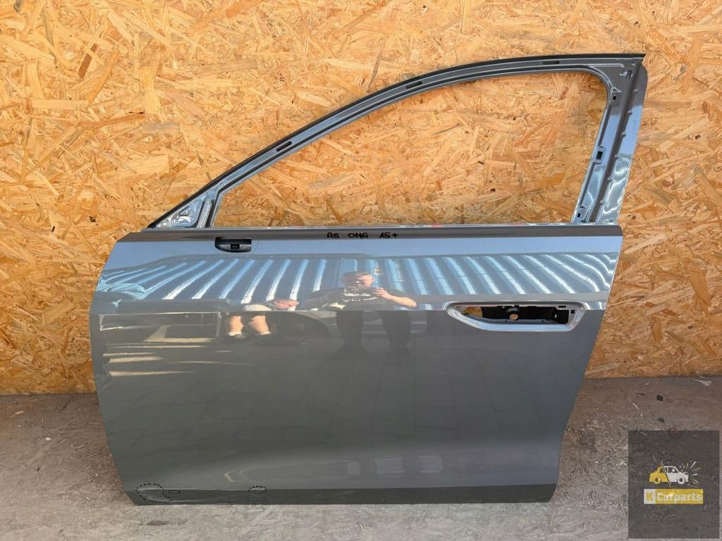 Audi A5 B10 III 2024- linker voordeur, Gebruikt, Deur, AUDI AG, Auto-Union-Strasse 1
85045  Ingolstadt, DE