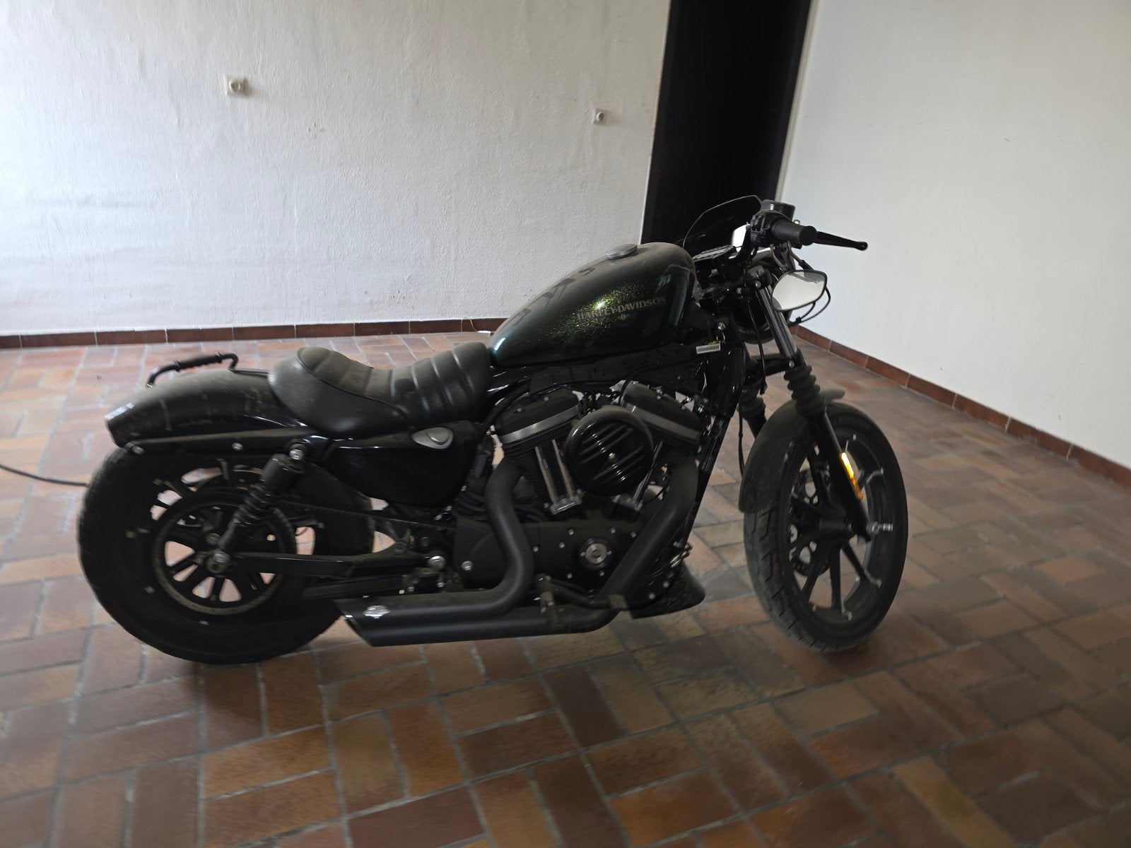 Harley Davidson 883 iron, Particulier