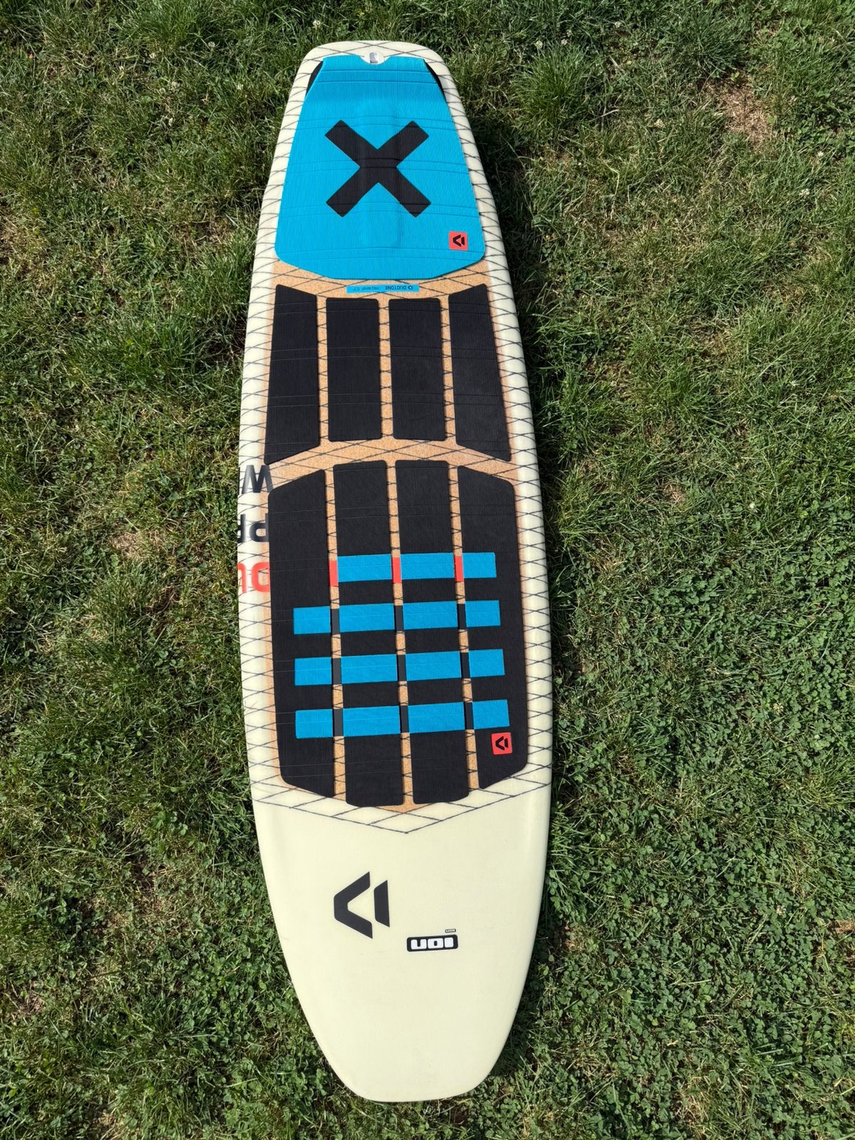 Duotone pro whip sls, Watersport en Boten, Kitesurfen, Ophalen, Zo goed als nieuw
