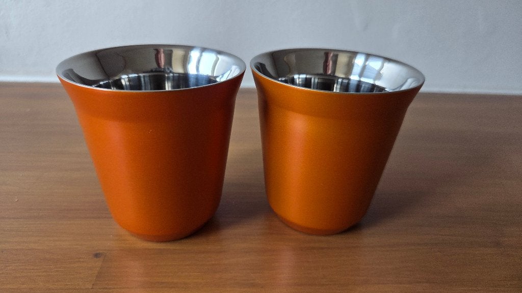 2 Nespresso Pixie Lungo kopjes 160ml Kleur Vienna, oranje, Enlèvement ou Envoi, Comme neuf, Autres matériaux, Tasse(s) et/ou soucoupe(s)