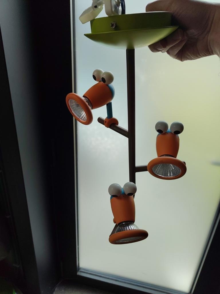 Plafondlamp kinderkamer, Ophalen