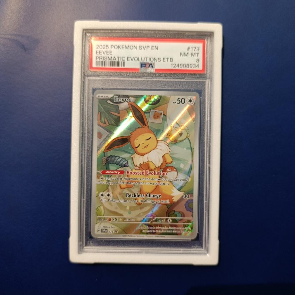 Eevee (SVP 173)
SV Black Star Promos PSA 8, Hobby en Vrije tijd, Verzamelkaartspellen | Yu-gi-Oh!, Ophalen of Verzenden