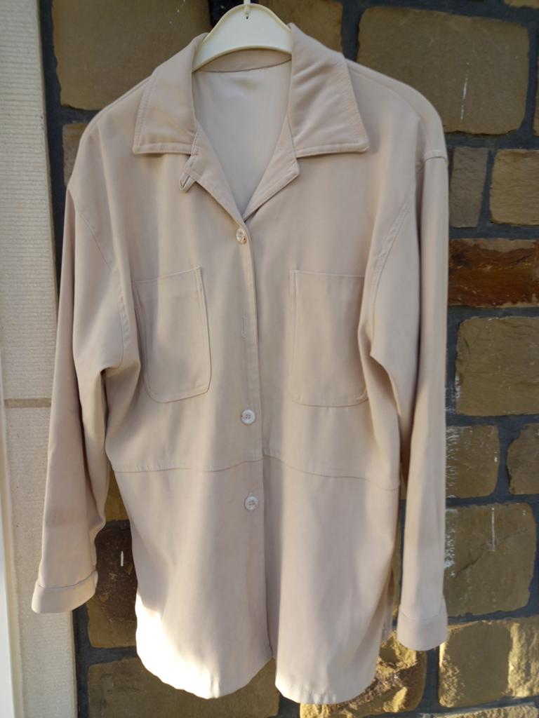 Veste femme en suédine, impeccable., Enlèvement ou Envoi