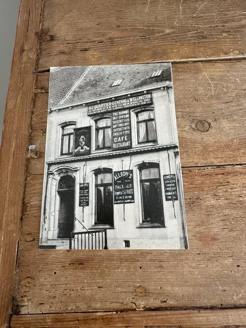 photo au café-restaurant du quartier général de Wellington, Enlèvement ou Envoi, Autres types