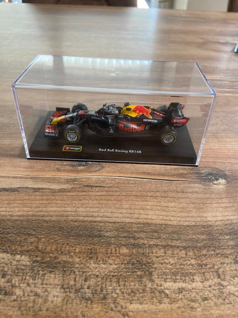 F 1 Red Bull, Ophalen of Verzenden, Zo goed als nieuw