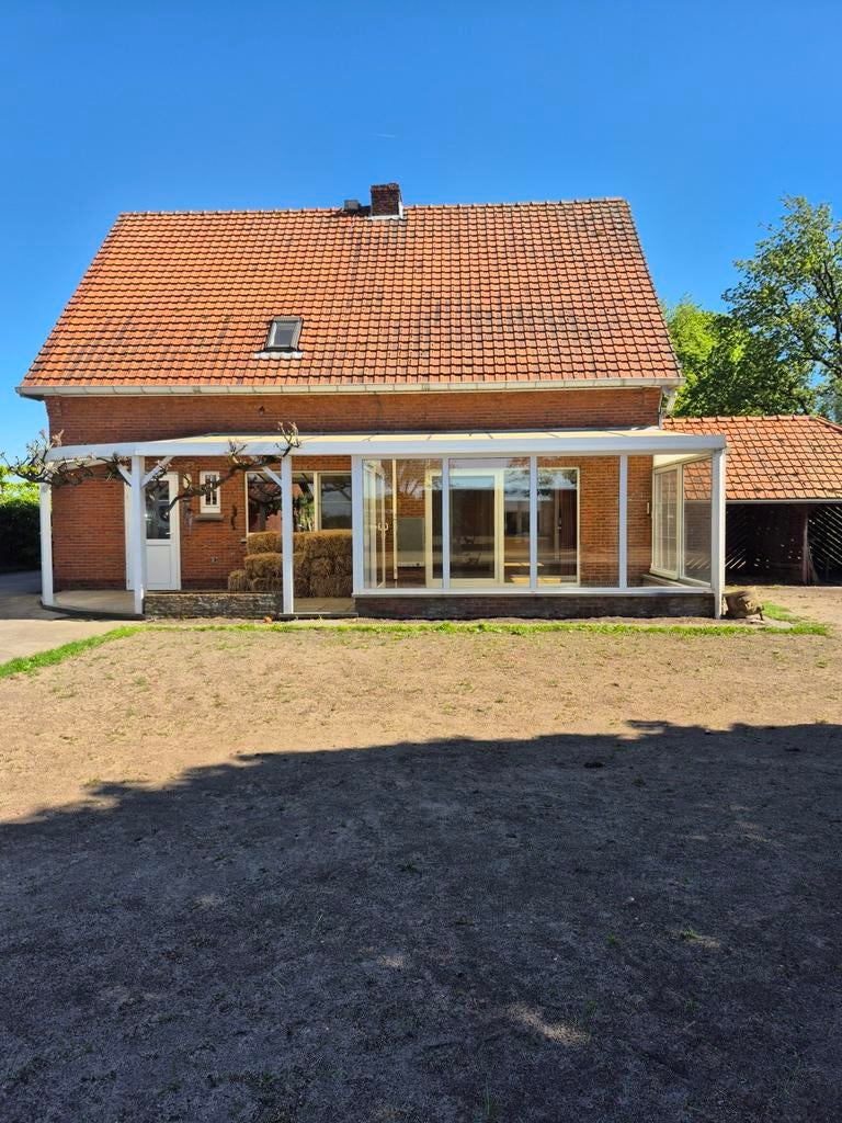 Prachtige veranda met afdak gedeelte, Ophalen, Veranda
