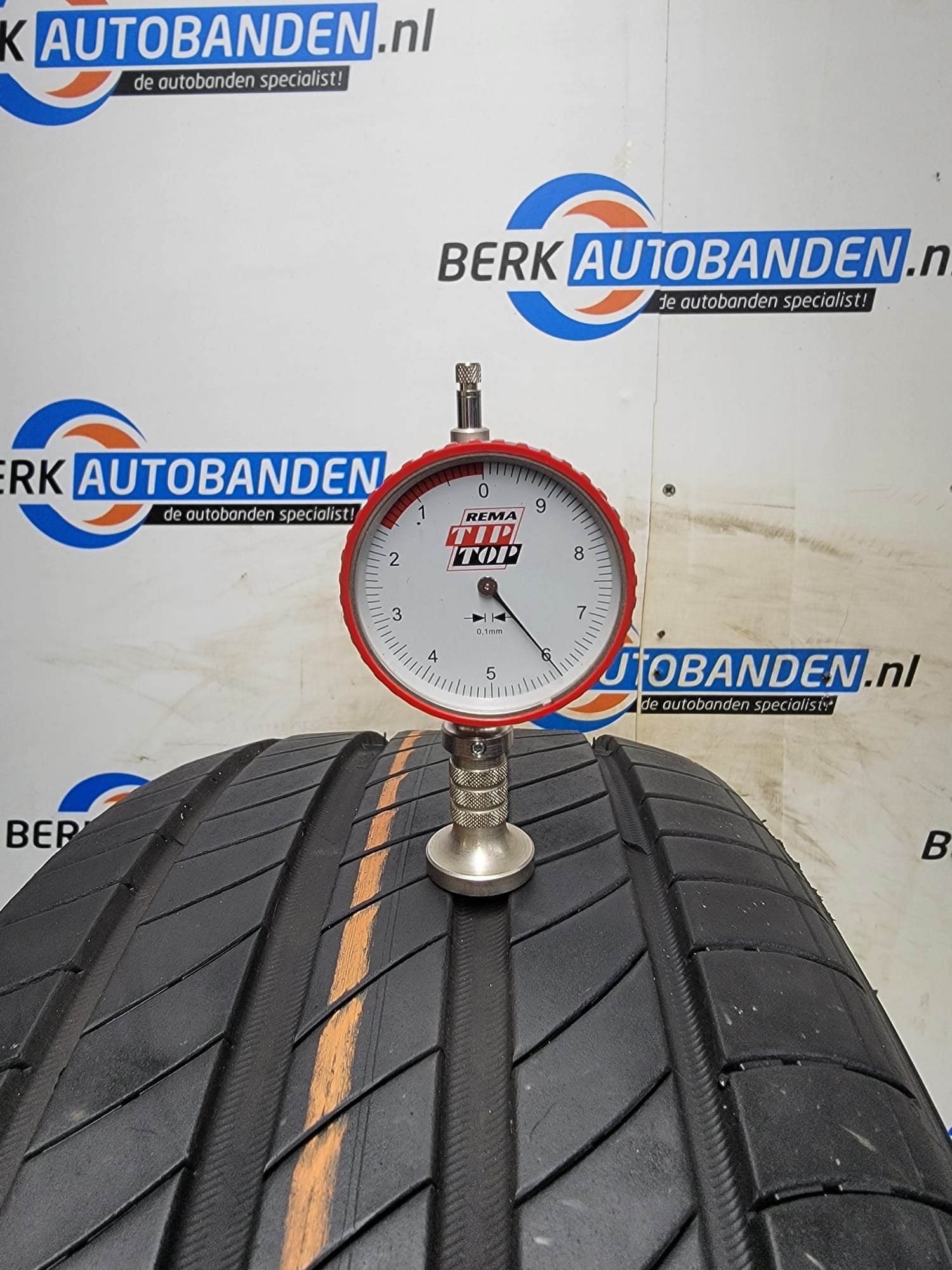 2x Michelin E-Primacy 215/45 R18 93V XL 215/45/18 2154518 (P, 18 inch, -, -, Ophalen of Verzenden