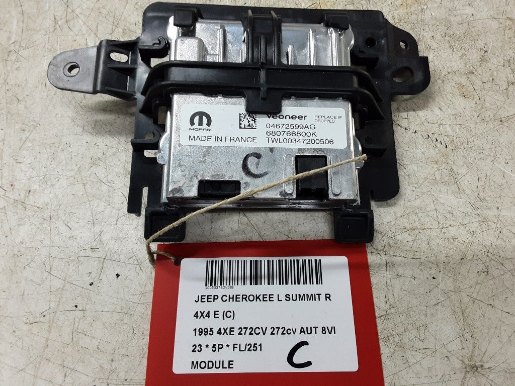 UNITE ELECTRONIQUE Jeep Grand Cherokee L (WL) (680766800K), Webaccessibility@stellantis.com, Stellantis N.V., Utilisé, Taurusavenue 1
2132 LS  Hoofddorp, NL