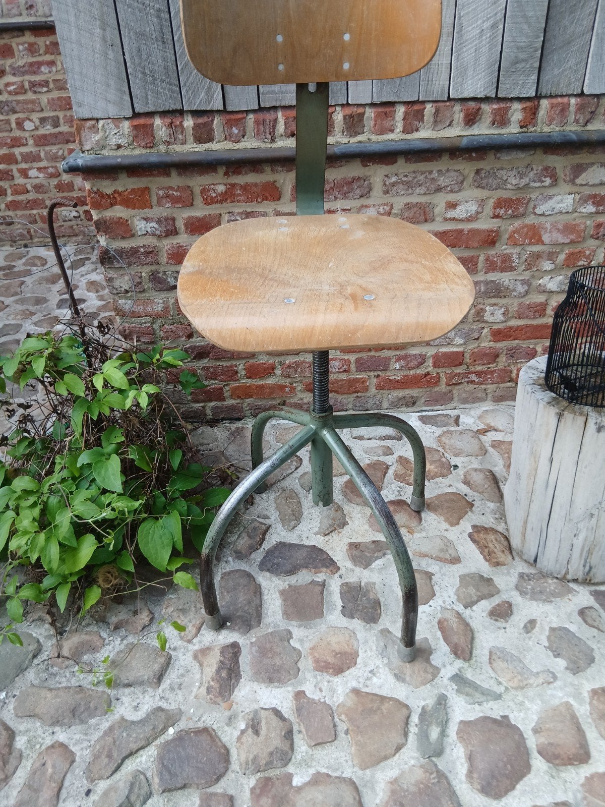 mooie  vintage bureaustoel  in metaal en hout   vanaf 1930 g, Ophalen, Hout, Draaibaar