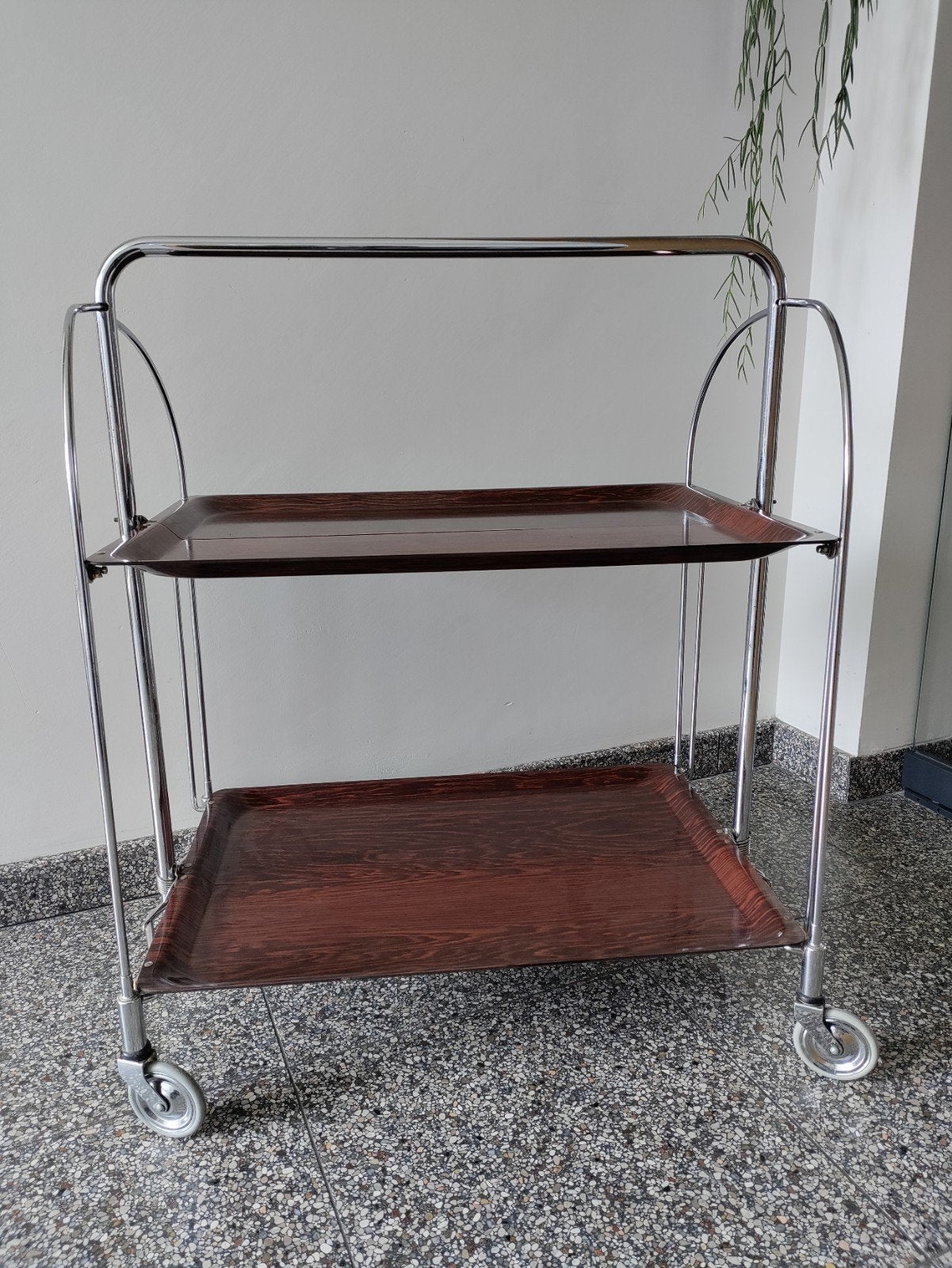 Serveerwagen vintage, Ophalen