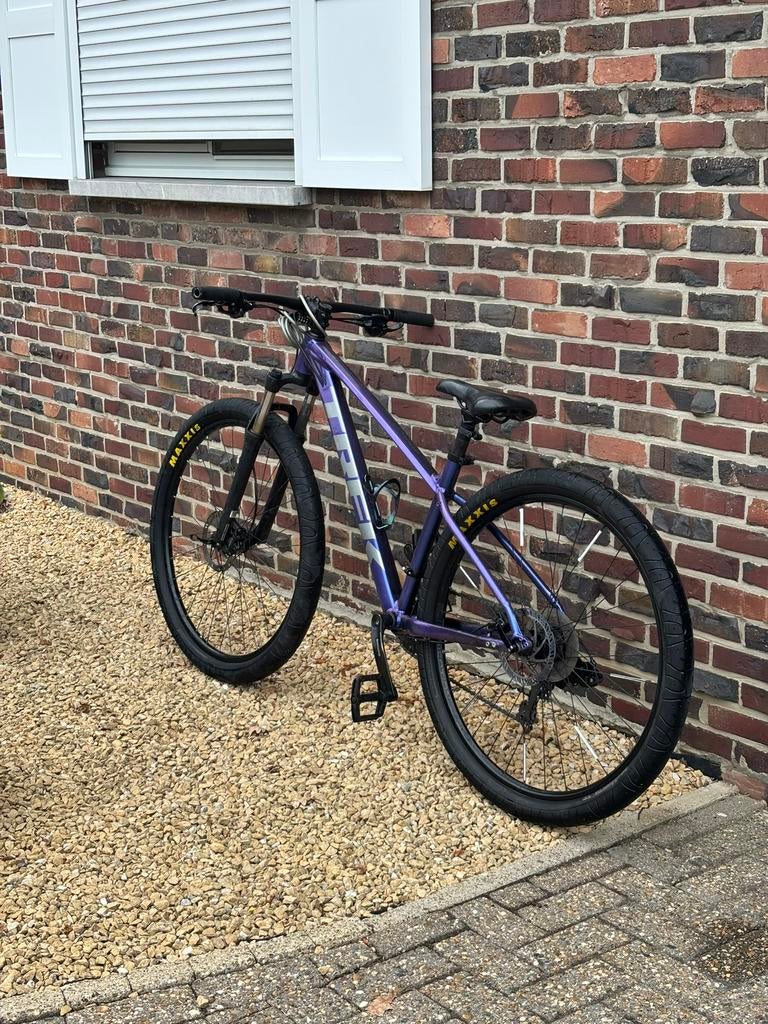 Trek Marlin 5 Gen 3 – Paarse MTB – Shimano – Schijfremmen, Ophalen, Zo goed als nieuw, Trek, 53 tot 57 cm