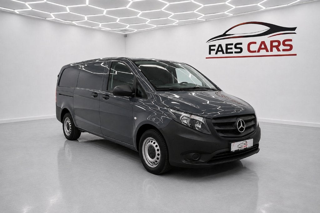 Mercedes Vito 110 CDI lengte 2, Auto's, Mercedes-Benz, Stof, 4 cilinders, 2000 kg, Grijs