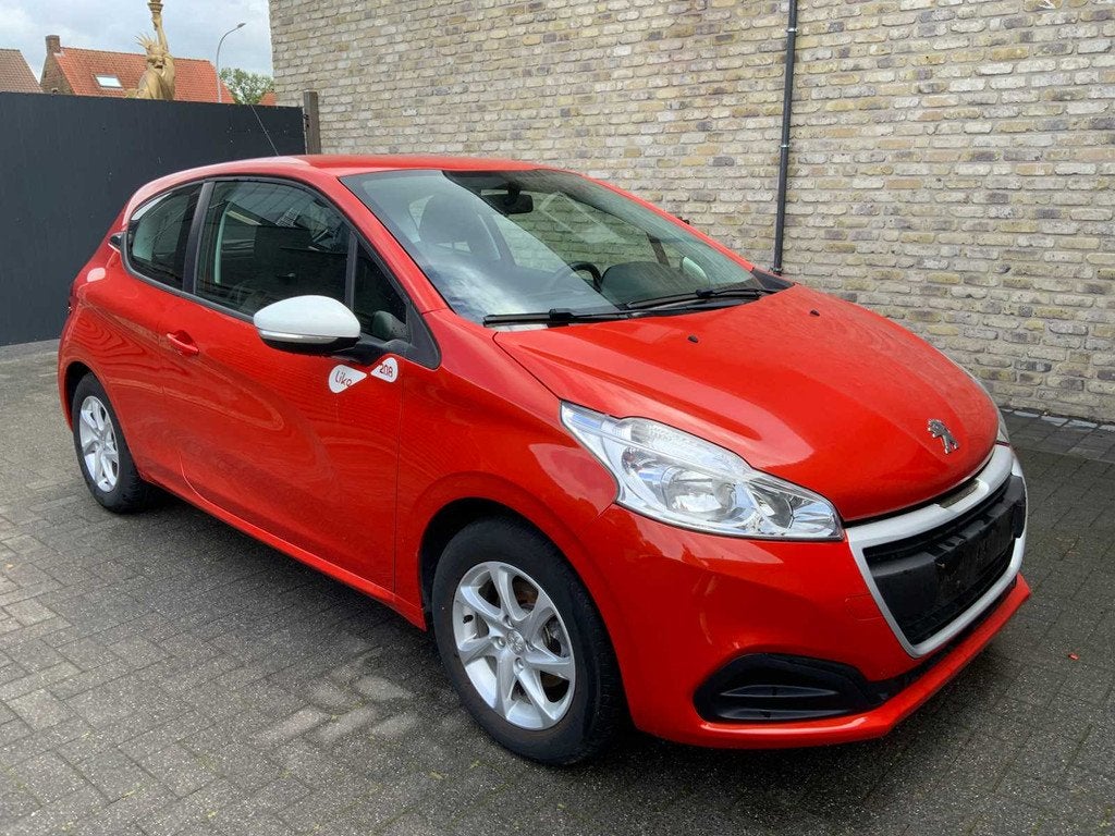 Peugeot - 208 - C - Car - 2018, Auto's, Gebruikt, Bedrijf, Handgeschakeld, Stadsauto