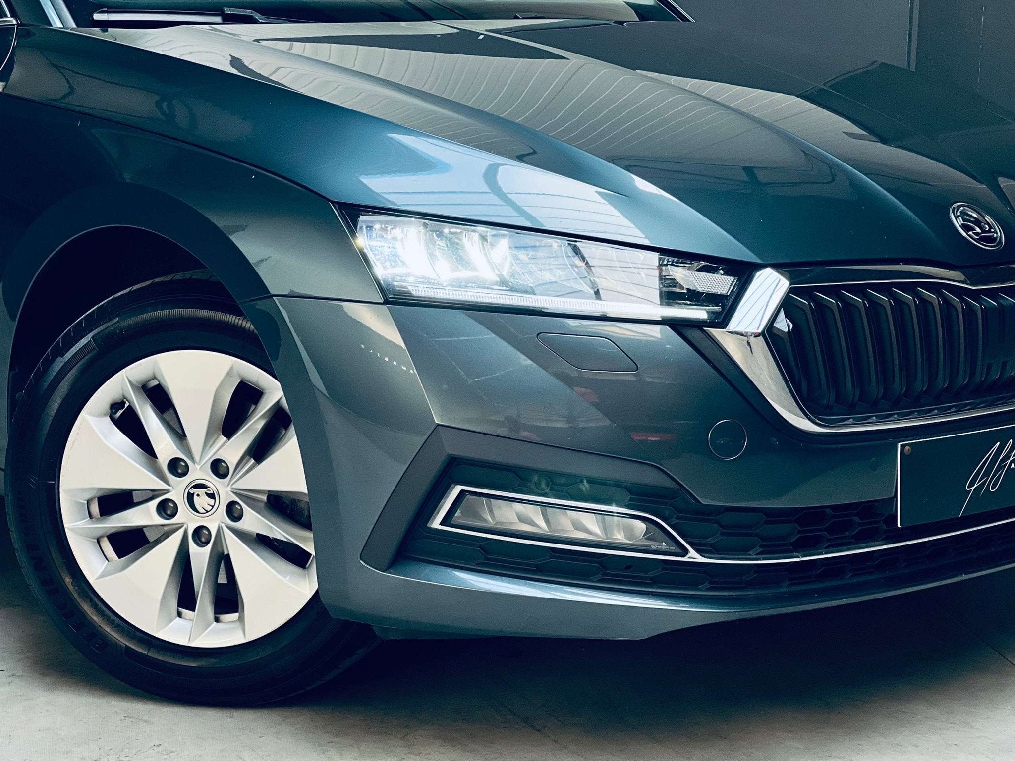 Skoda Octavia 1.0 TSI *LED*CARPLAY*CARNET COMPLET*, Autos, Skoda, Achat, Euro 6, Entreprise, Boîte manuelle