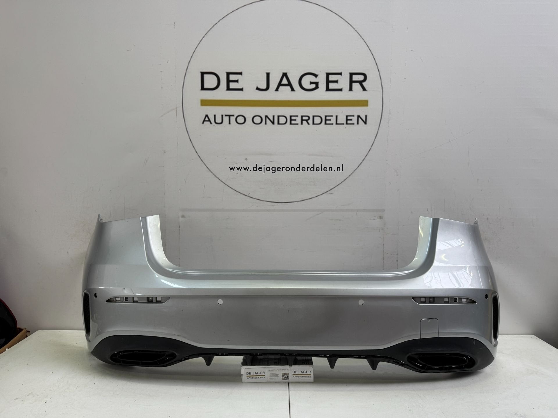 PARE-CHOC ARRI RE MERCEDES CLASSE A W177 AMG A1778804801, Pare-chocs, Mercedes-Benz, Utilisé, Mercedesstrasse 120
70372  Stuttgart, DE