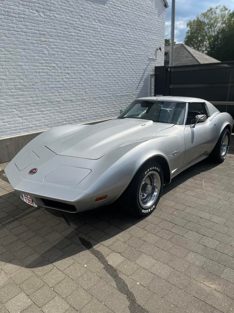 Corvette C3 1974 - 5.7L V8 - automatic - 28 800 miles, Autos, Oldtimers & Ancêtres, Particulier, Toit ouvrant, Radio, Chevrolet
