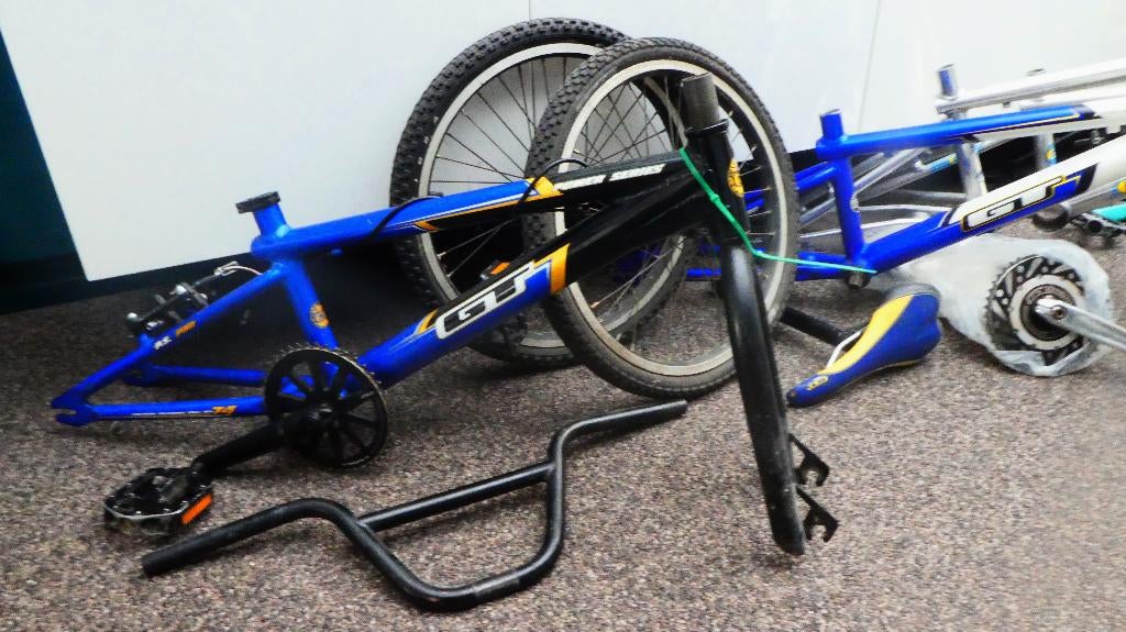 Lot bmx'en, Vélos & Vélomoteurs, Enlèvement ou Envoi, Utilisé, 16 à 20 pouces, Repose-pieds