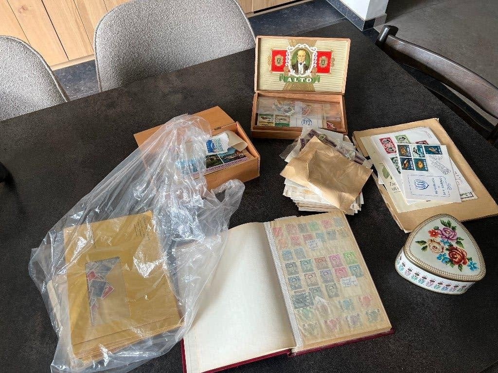 Postzegelverzameling, Enlèvement ou Envoi