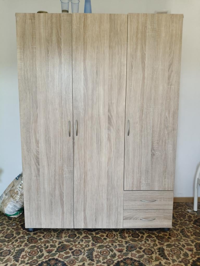 Garde robe, Met deur(en), 100 tot 150 cm, 150 tot 200 cm, Zo goed als nieuw