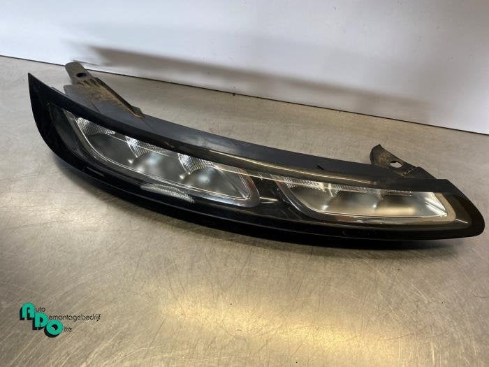 Veilleuse droite d'un Citroen C4 Cactus (C4 Cactus 14-), -, 3 mois de garantie, Utilisé, -