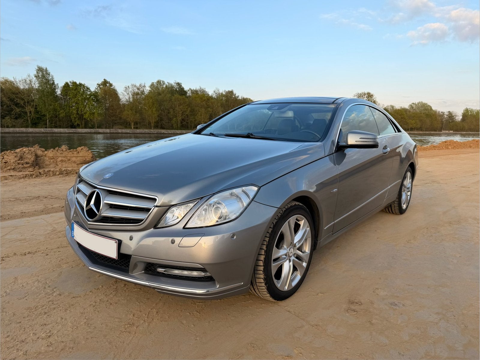 Mercedes-Benz E250 coupé avantgarde, Auto's, Automaat, Euro 5, USB, Leder