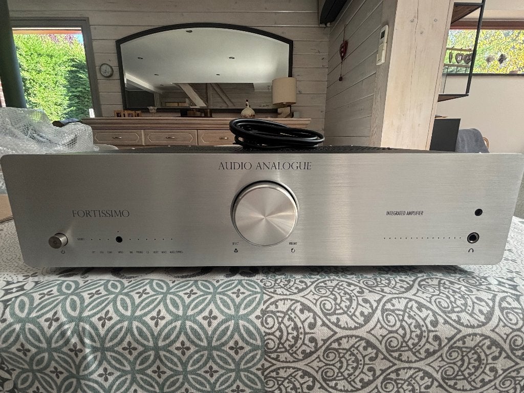 Audio Analogue ArmoniA Fortissimo, Audio, Tv en Foto, Overige merken, Ophalen of Verzenden, Zo goed als nieuw, 120 watt of meer