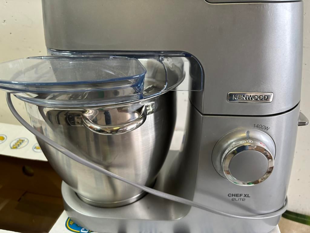 Kenwood, Elektronische apparatuur, Keukenmixers, Ophalen, Zo goed als nieuw