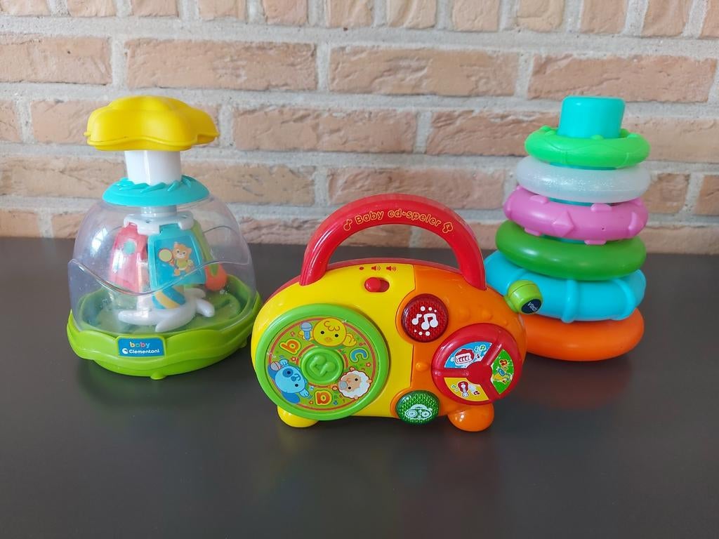 Jouets pour bébés. Clementoni V tech, Enfants & Bébés, Enlèvement ou Envoi