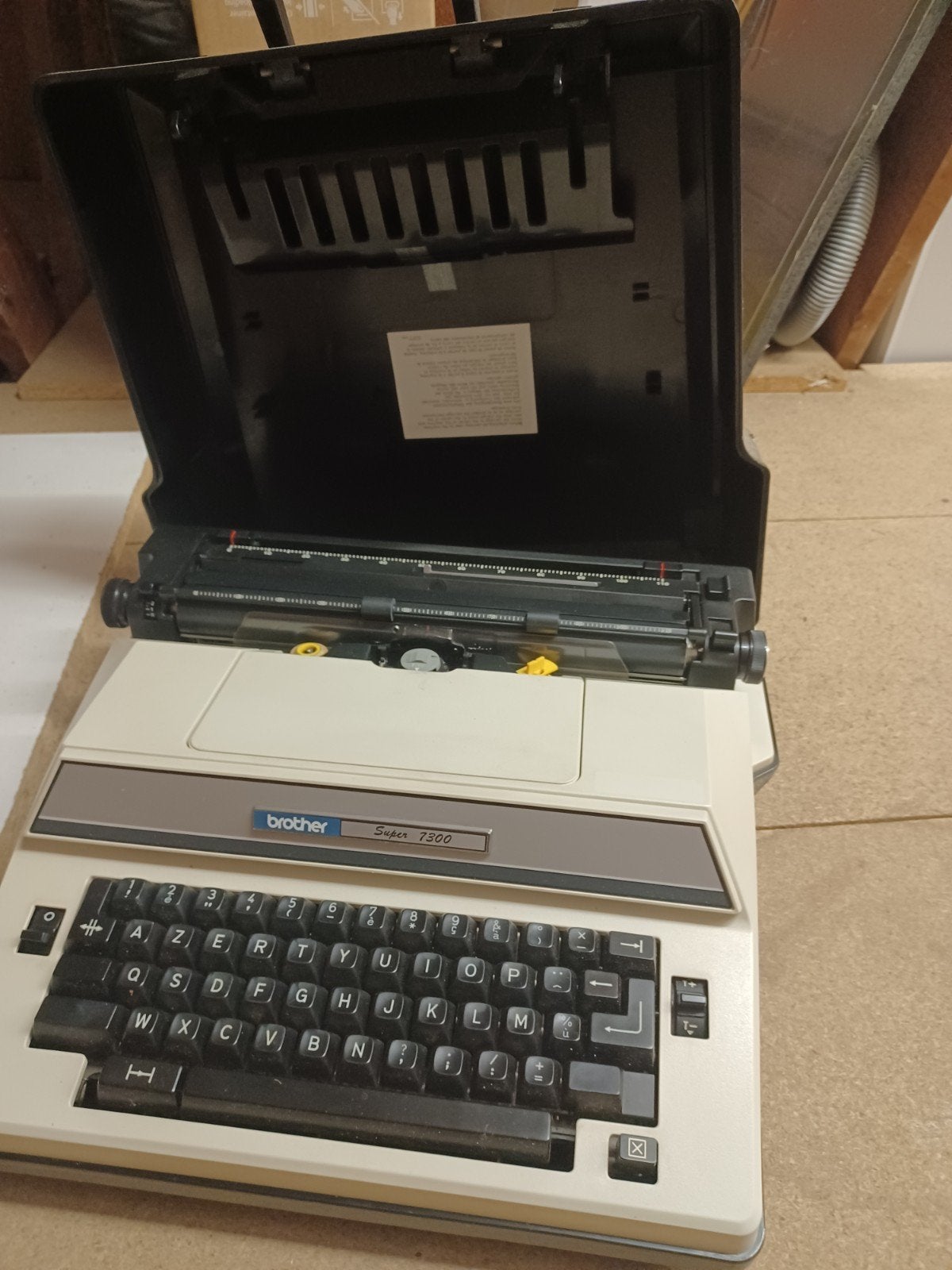 elektrische typmachine, Enlèvement