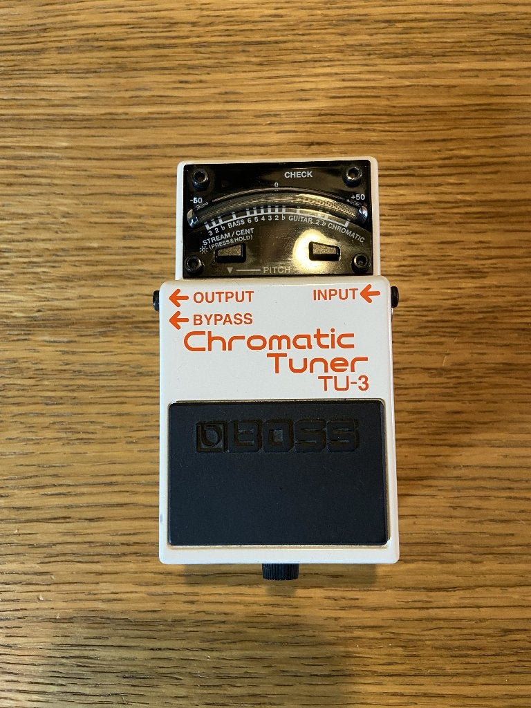 Boss Chromatic tuner TU-3, Muziek en Instrumenten, Effecten, Ophalen of Verzenden, Zo goed als nieuw