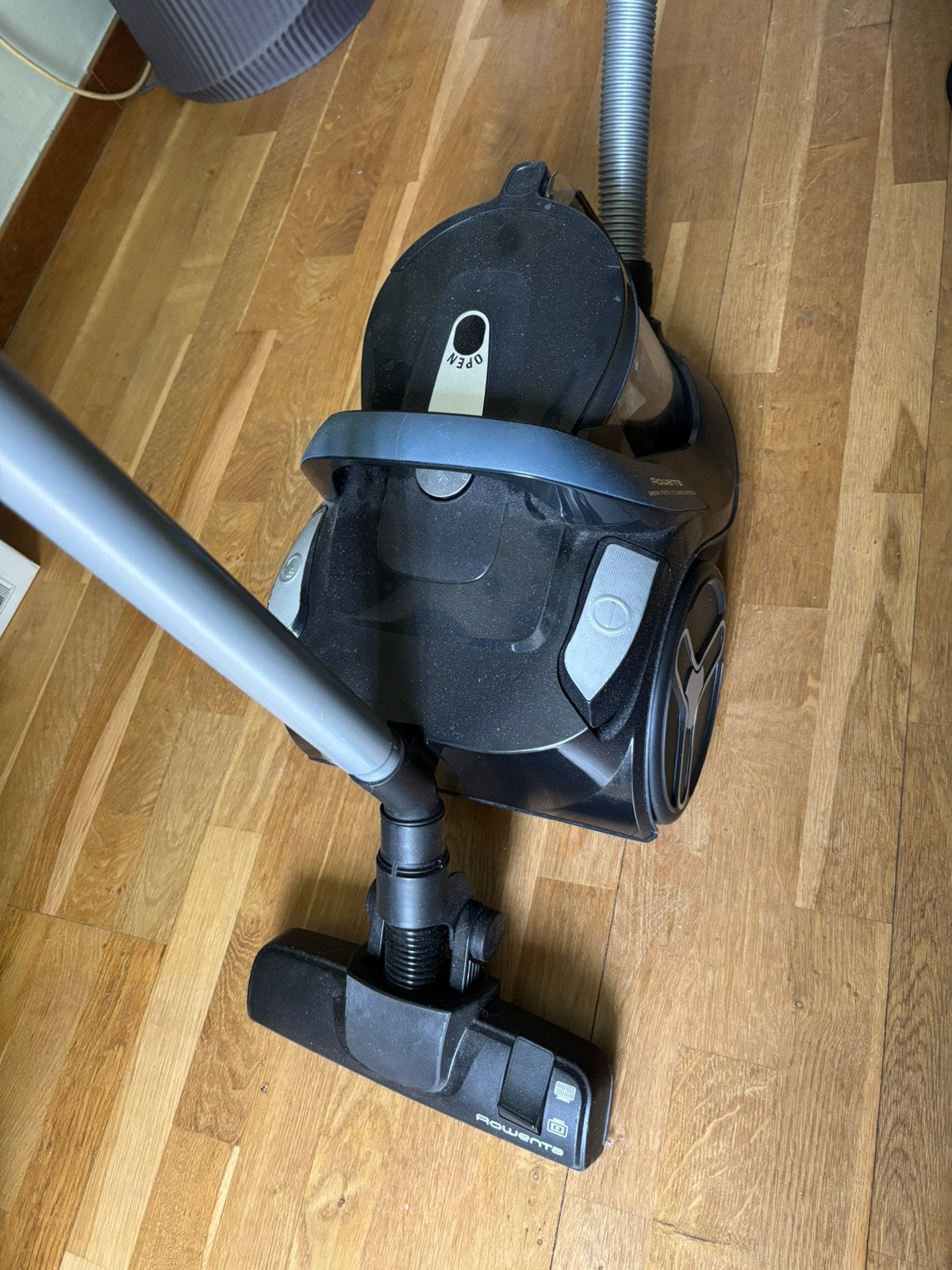 Aspirateur rowenta cyclonic effitech, Electroménager, Enlèvement, Comme neuf, Rowenta