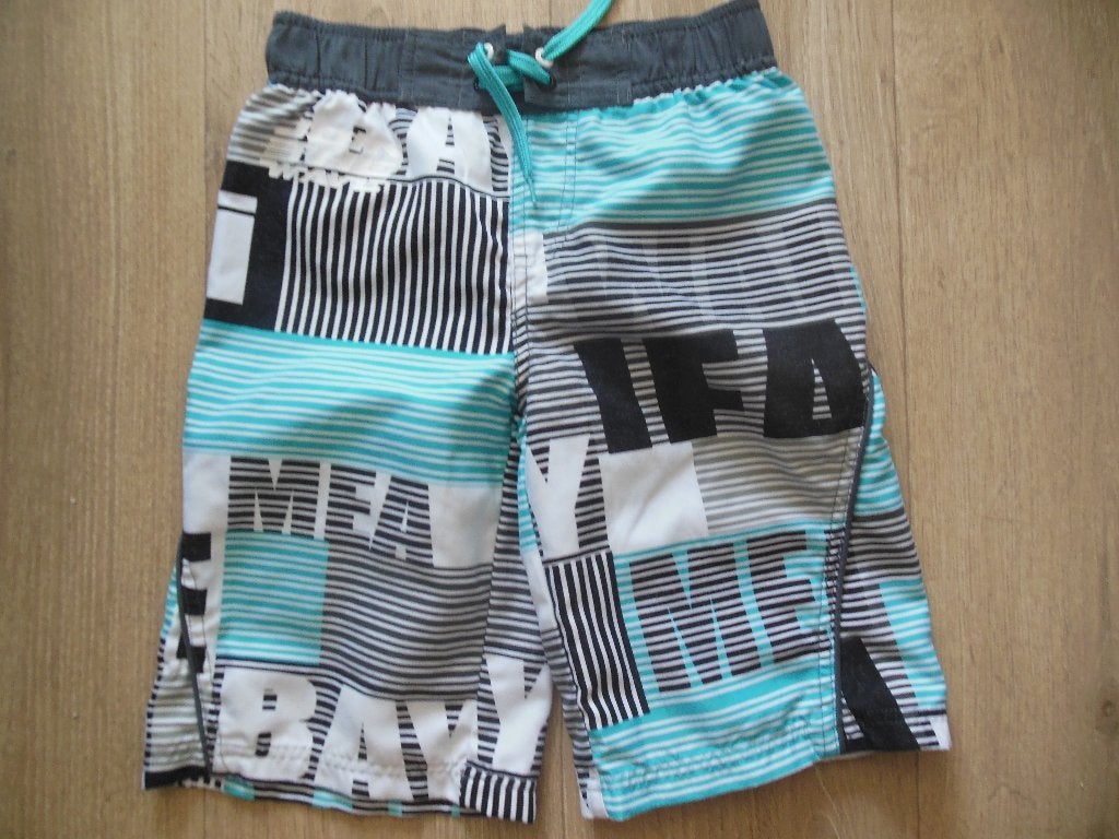 short Name It 122 in nieuwstaat, Enfants & Bébés, Vêtements enfant | Taille 122, Pantalon, Garçon, Comme neuf, Enlèvement ou Envoi