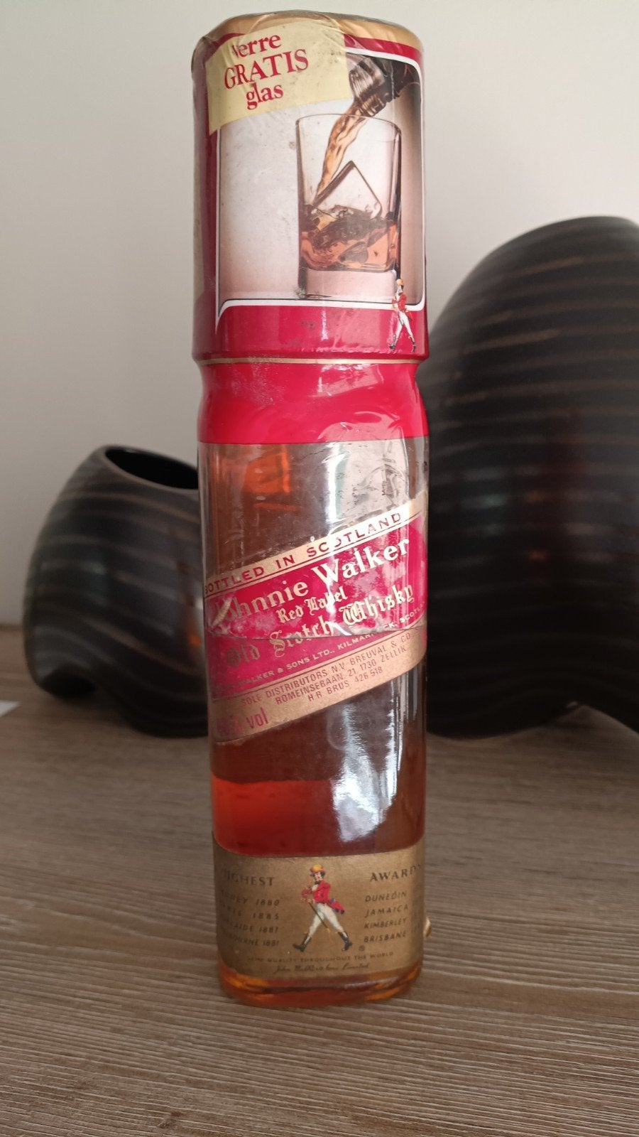 Johnnie Walker Red Label 1986 + glas, Verzamelen, Wijnen, Ophalen, Nieuw, Vol
