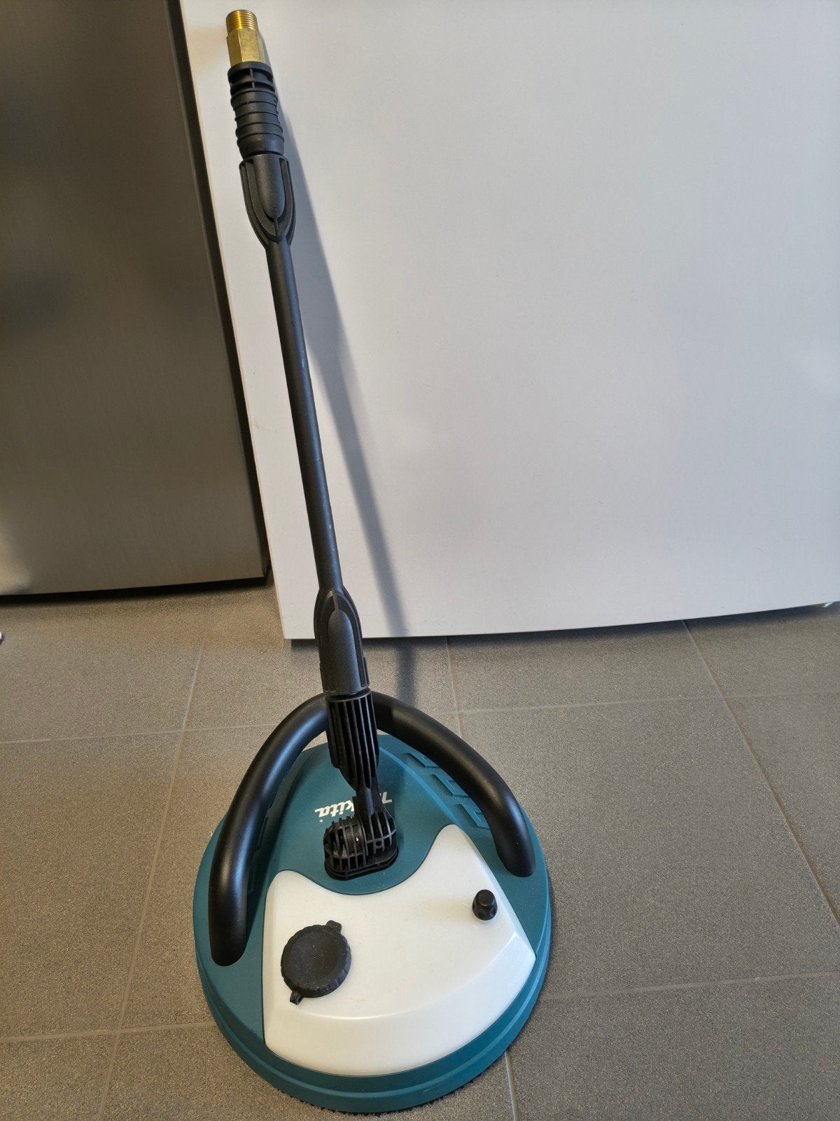 Makita terrasreiniger, Doe-het-zelf en Bouw, Reinigingsmachines, Ophalen, Nieuw, Schrobmachine