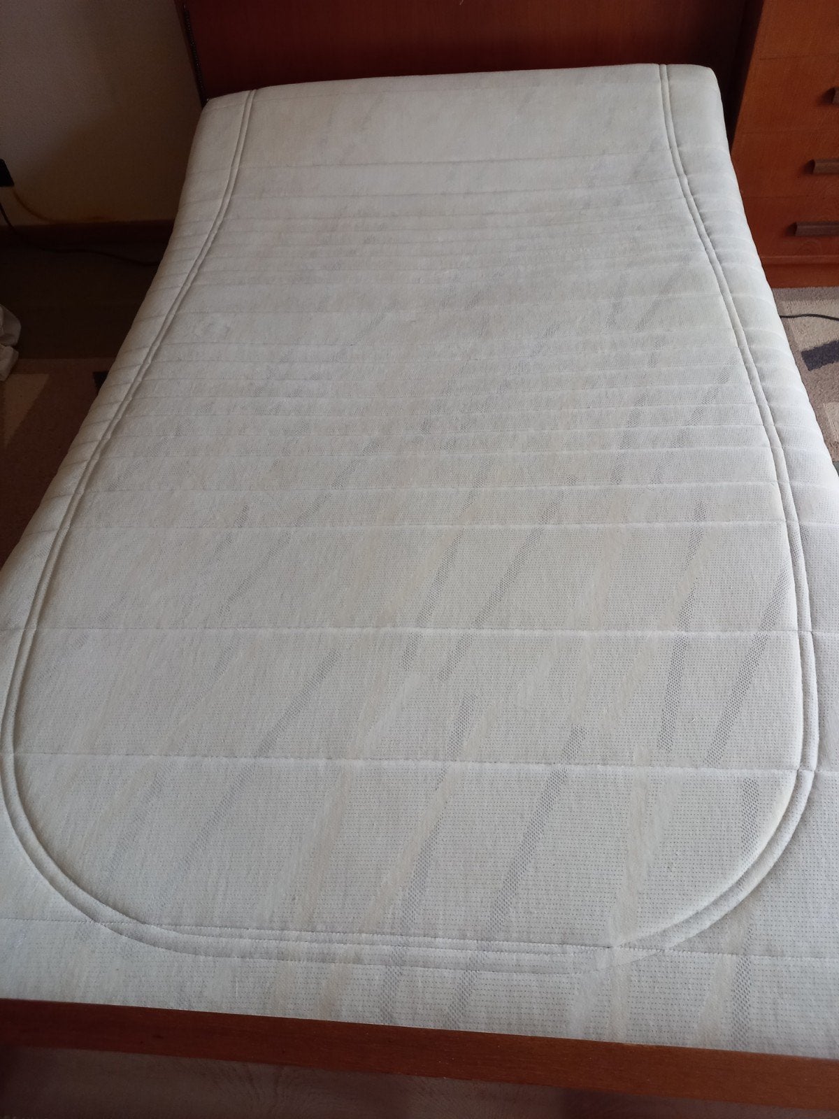 Matras Auping., Enlèvement, Matelas