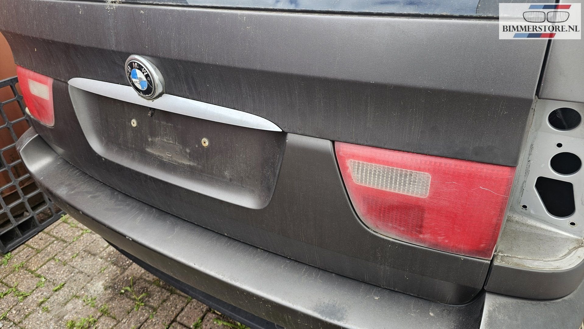 Achterklep onderzijde  BMW X5 E53 titan silver 354, Gebruikt, -, Ophalen of Verzenden, Achter