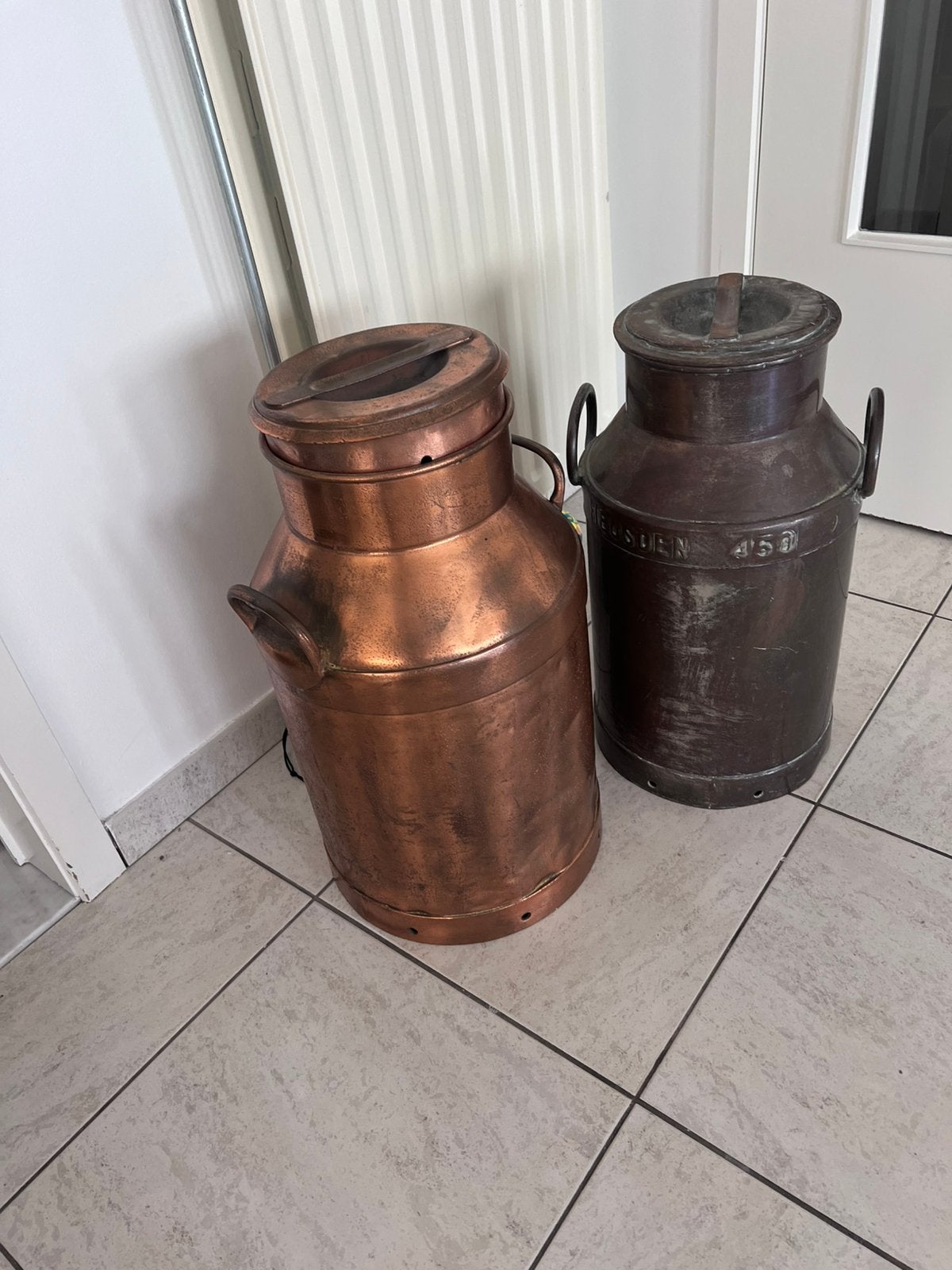 Melkkan koper, Enlèvement, Comme neuf