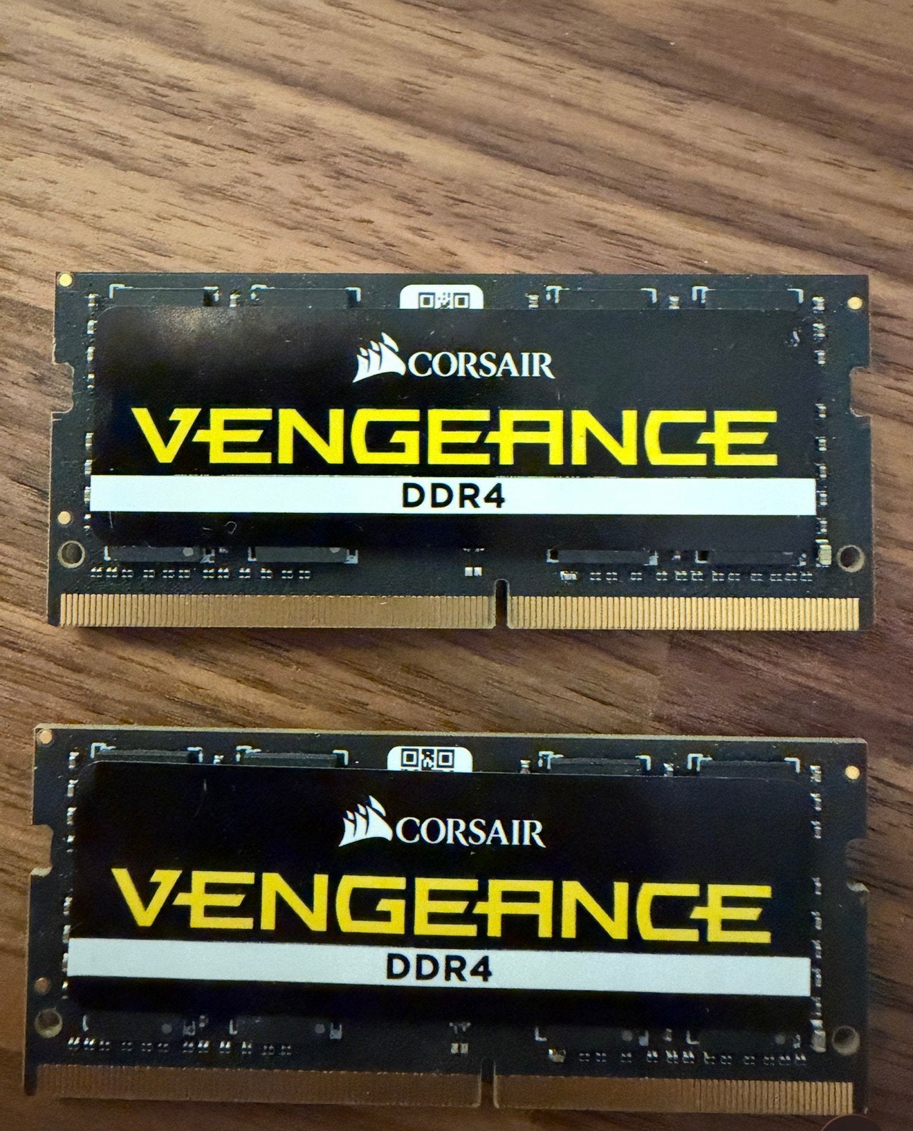 2x 16GB Corsair Vengeance DDR4-2666 SO-DIMM (32GB) geheugen, Enlèvement, Comme neuf, DDR4, Laptop