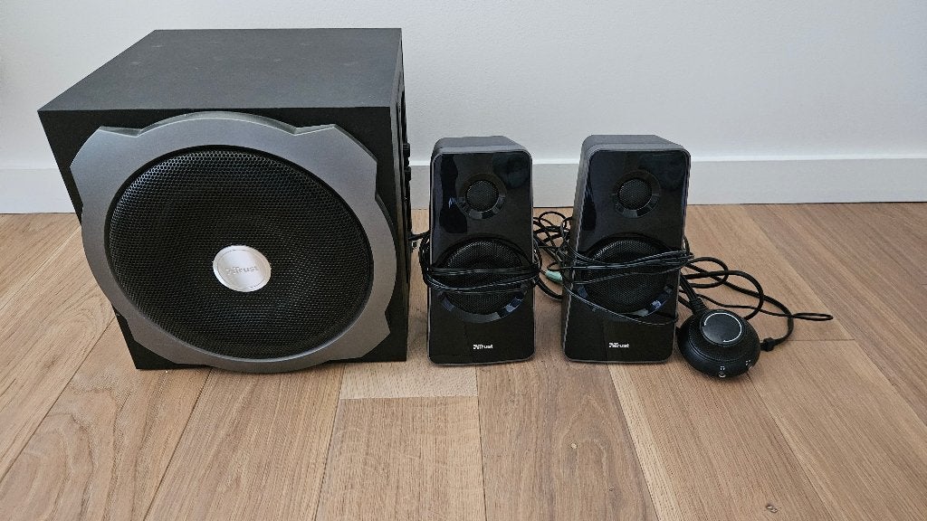 PC speakers - Trust Tytan 2.1-luidsprekerset, Computers en Software, Pc speakers, Ophalen, Zo goed als nieuw