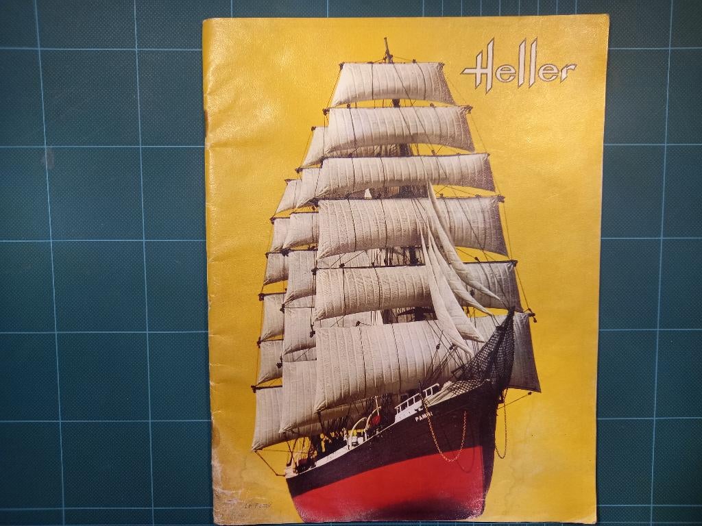 Heller catalogue 1972, Hobby & Loisirs créatifs, Modélisme | Bateaux & Navires, Enlèvement ou Envoi, Utilisé, Heller