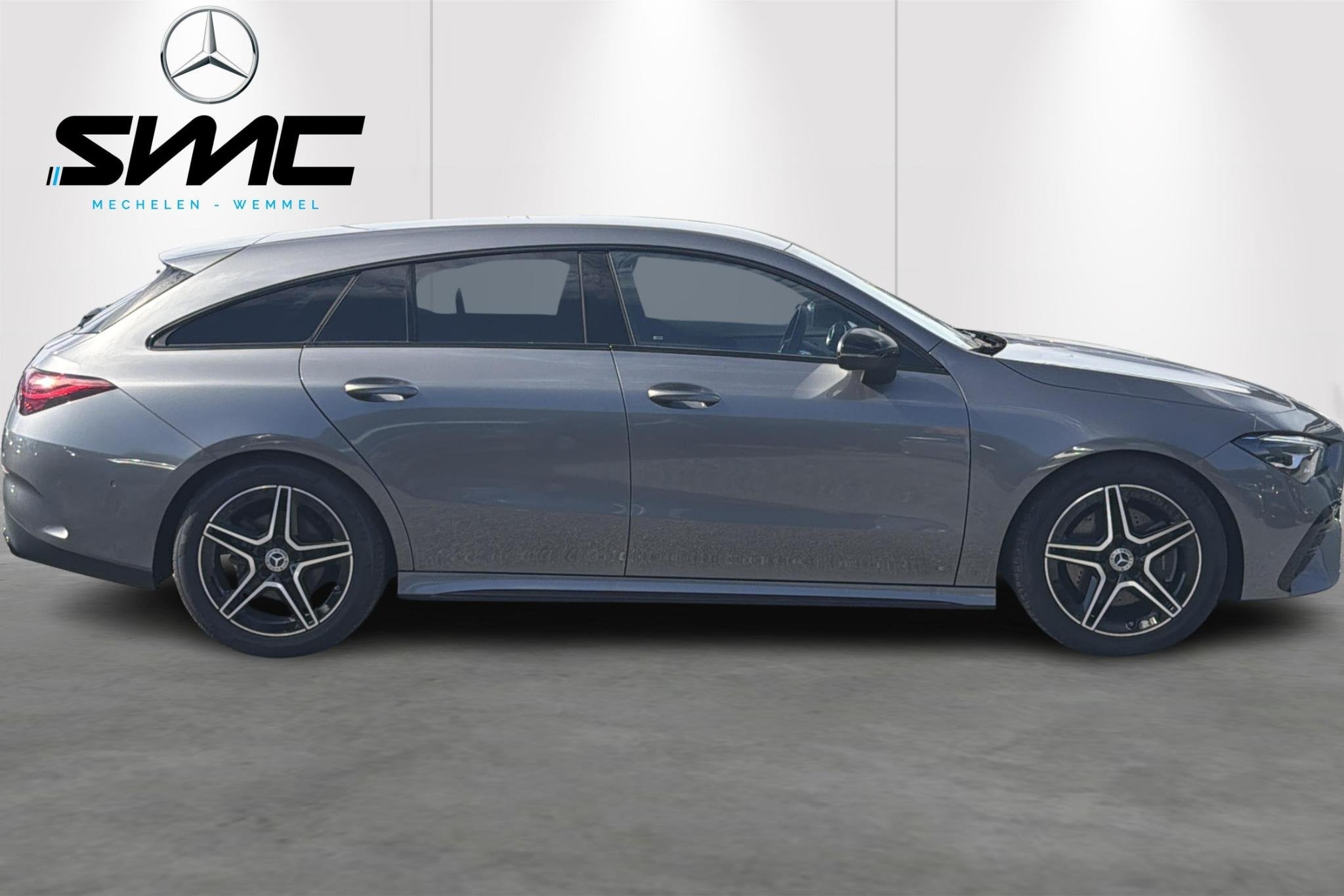 Mercedes CLA-klasse Shooting Brake 200 AMG-line, Auto's, CLA, Gebruikt, Zwart, 4 cilinders