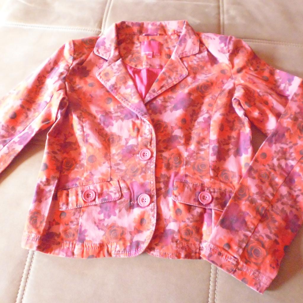 Mooie meisjes vest met bloemen m 164, Kinderen en Baby's, Kinderkleding | Maat 164, Ophalen of Verzenden, JBC., Meisje, Jas