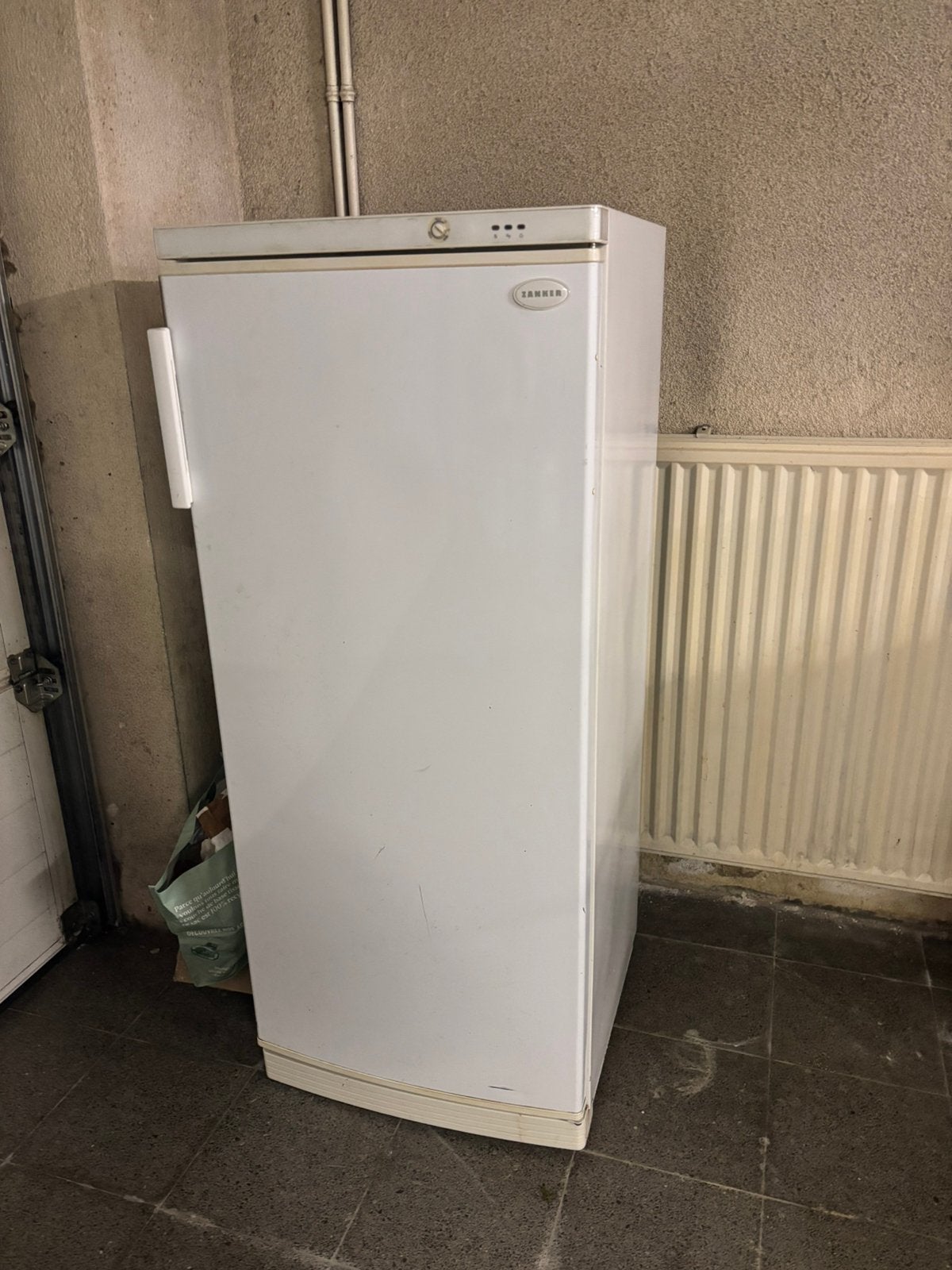 Congelateur armoire zanker, Electroménager, Congélateur, Utilisé, À Poser, Enlèvement
