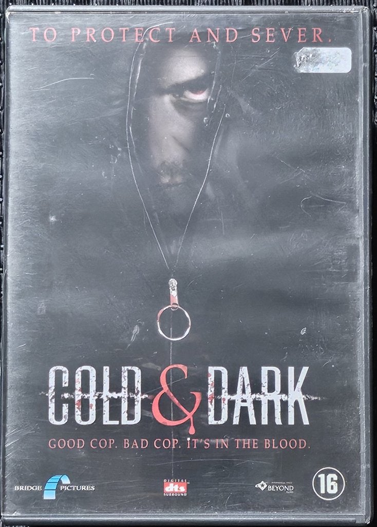Cold & Dark (2005), Ophalen of Verzenden, Zo goed als nieuw, Engels, Nederlands