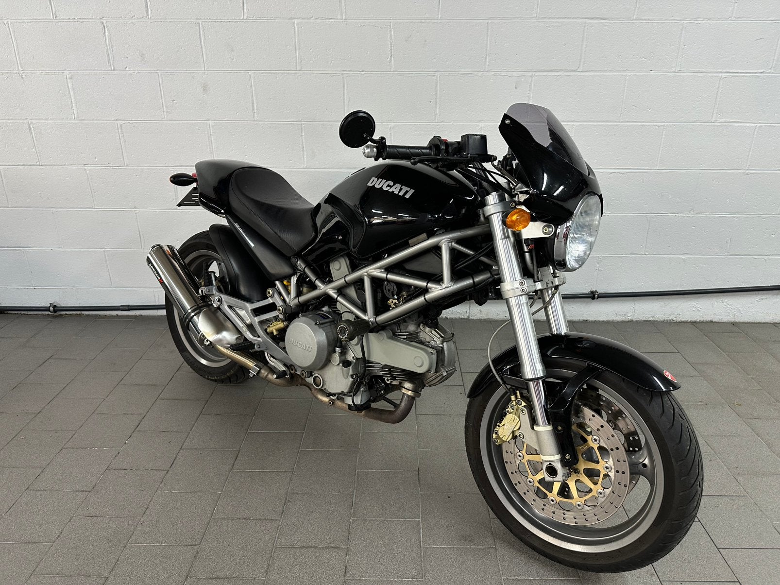 DUCATI MONSTER 620 I.E ***DUCATI SAMBREVILLE***, Motos, Entreprise, Neuf